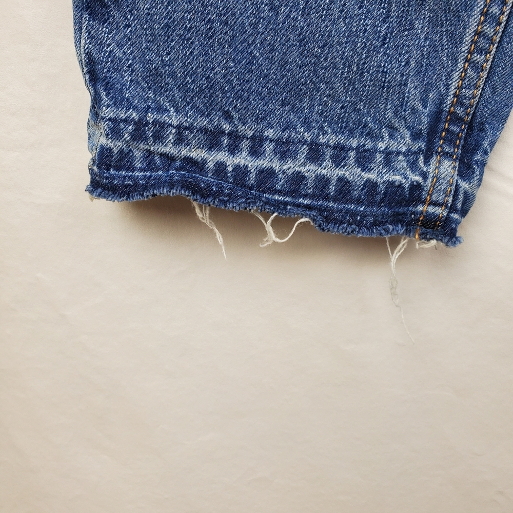 Abercrombie & Fitch Embroidered Girlfriend Jean - Picture 6 of 8